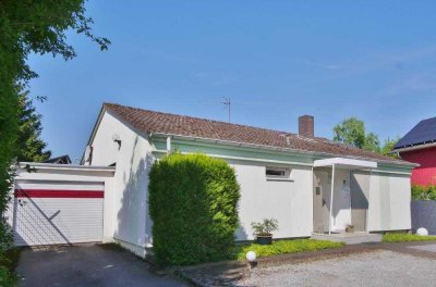 Klein aber fein ! Citynaher, freistehender Bungalow auf großem Grundstück in Haan