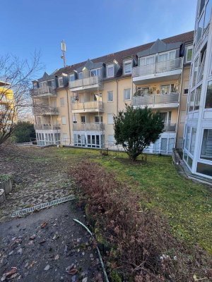 !!Gepflegtes 1 Zimmer Apartment mit Wintergarten-- EBK