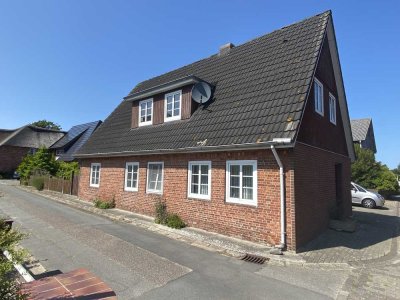 Freistehendes Wohnhaus in Oldsum mit Garten