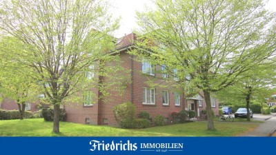 Renovierte Dachgeschosswohnung mit Südwest-Balkon in Westerstede - zentrale Wohnlage