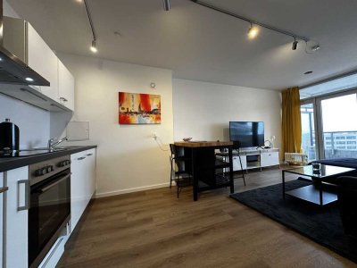 Bezugsfrei nach Modernisierung: 2-Zimmer-Wohnung mit Balkon & Domblick im Uni-Center Köln!