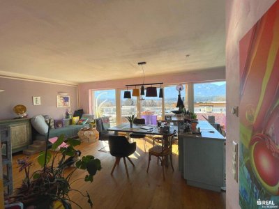 Moderne Terrassenwohnung oberhalb von Seeboden - großzügige Panoramaterrasse!