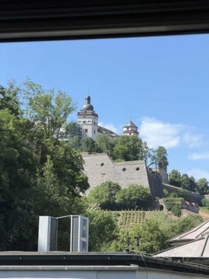 Besichtigung Sonntag, 21.6. ab 12 Uhr  4-Zi, gr. Terrasse, ab 1.8./1.9.