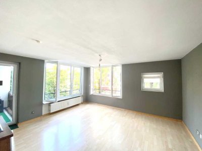 Helle 3-Zimmer-Wohnung mit 2 Balkonen und EBK in Obersendling