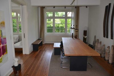 Möbliertes 24 m² Zimmer in Jugendstilvilla mit Garten & Terrasse