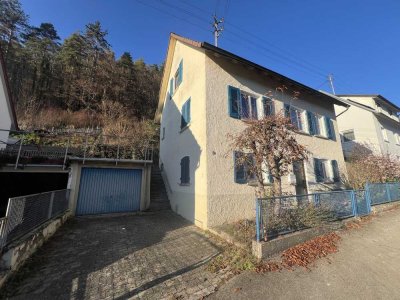 Charmantes Einfamilienhaus mit Gestaltungsmöglichkeiten und großzügigem Grundstück