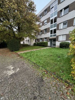 Frisch sanierte 2 Zimmer Wohnung mit Balkon in Wesel Feldstr. 48