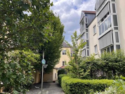 Rarität! Ruhige 3 Zi. Whg. mit frz. Süd-Balkon in der Altstadt von Regensburg