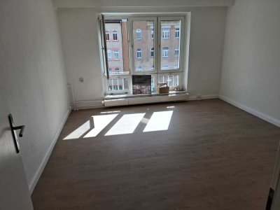 Erstbezug nach Sanierung - 3 Zimmerwohnung mit Stellplatz