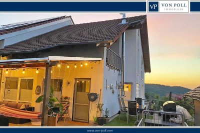 Angebotsverfahren. Schöne Doppelhaushälfte mit Einliegerwohnung und traumhaftem Blick.