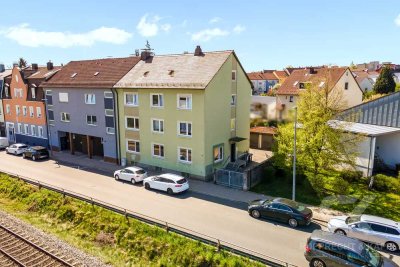 Grundbuch statt Sparbuch: Lukratives Dreifamilienhaus mit vermietungssicherem 4-Zimmer-Vortei