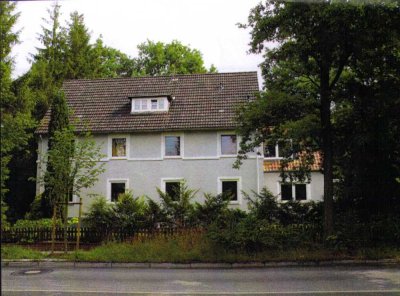 2-Zimmer Wohnung (48m²) im 1. OG, frisch renoviert in Hamburg-Rissen