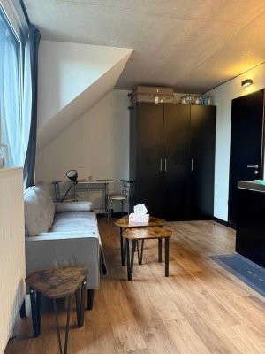 655.0 € - 32.0 m² - 2.0 Zi.