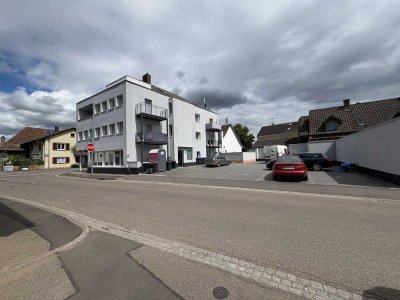 Wohn- und Geschäftshaus mit 6 Einheiten