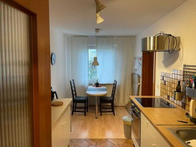 Gepflegte 2-Zimmer-Wohnung mit Balkon in Porz, Köln