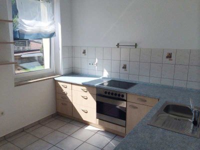 Schöne 3,5-Zi.-EG-WHG, Terrasse + EBK in Bad Rehburg