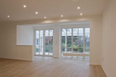 Neuwertige 2,5-Raum-Wohnung mit Terrasse in Bergisch Gladbach