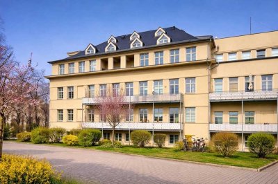 www.immovista.de  BEZUGSFREIE 2-RAUMWOHNUNG MIT EINBAUKÜCHE