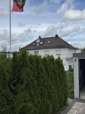 Renovierungsbed. Schätzchen mit Ausbaureserve
