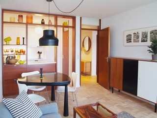 Charmante 2-Zimmer-Wohnung mit Balkon, Garage & Top-Ausstattung – möbliert