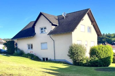 Attraktive 2-Zimmer-Wohnung im Grünen mit Terrasse in Hambach bei Diez
