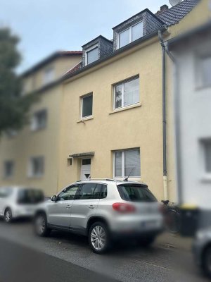 Voll möbliertes 9-Zimmer-Haus mit Garten & Komplettausstattung – ideal für Familien oder WGs