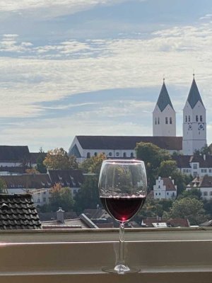 Helle, teilmöblierte 2-Zi-Wohnung in ruhiger, zentraler Lage, befristet auf 6 Monate
