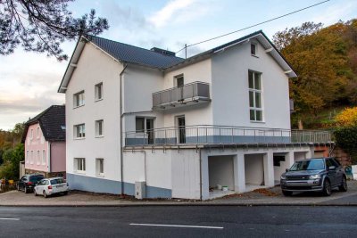 Stilvoll kernsaniert: 2-Zimmer-Wohnung im Erdgeschoss in Bad Ems