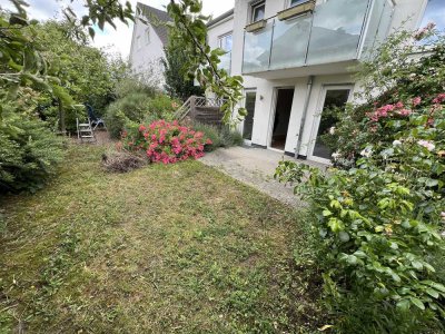 Moderne 2-Zimmer-Erdgeschosswohnung mit Terrasse, eigenem Garten, Keller und Stellplatz in H-Ahlem