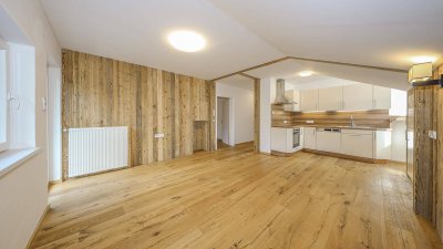 Dachgeschosswohnung in zentraler Lage