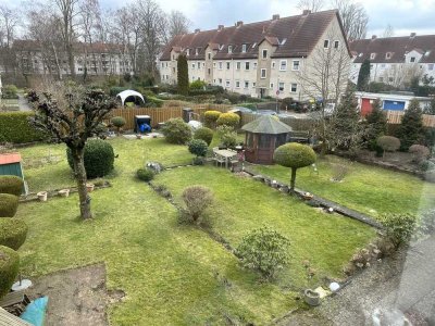 Kleine 2 Zi ETW zentral in Mittelfeld im 2. OG (Dachgeschoss)