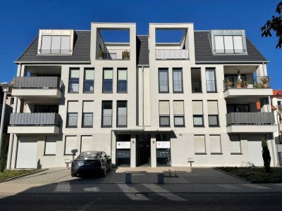 Neuwertige 3-Raum-Wohnung mit Balkon und Einbauküche in Ludwigsburg