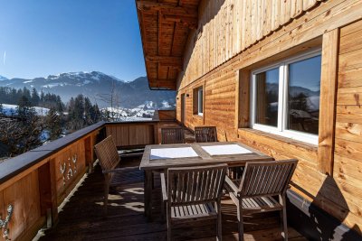 Dachgeschosswohnung mit sonniger Terrasse in Kitzbühel (06640)