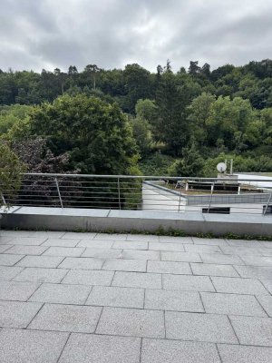 Geschmackvolle 3-Raum-Terrassenwohnung mit neuer Einbauküche in Stuttgart-Rohracker