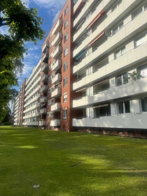 2 Zimmer Wohnung mit Stellplatz und Weitblick!