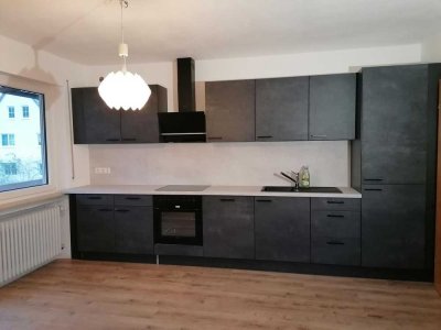 Helle 4-Zimmer-Wohnung frisch renoviert