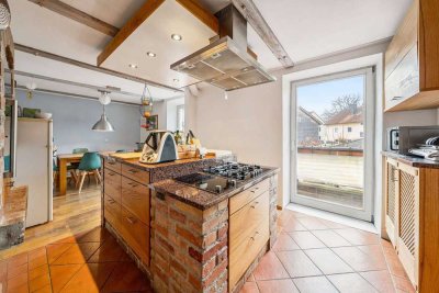 GEPFLEGTES ALTSTADTHAUS FÜR FAMILIEN ODER ZUR KAPITALANLAGE IN TRAUNSTEIN