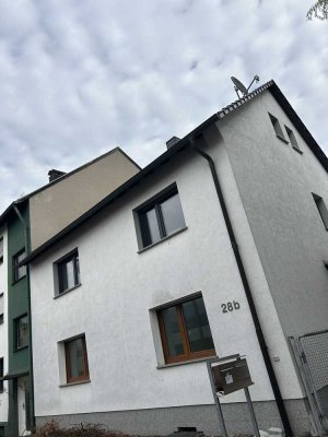 Louis-Mannstaedt-Straße 28b, 53840 Troisdorf