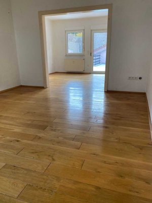 3,5 Zimmer Wohnung mit Terrasse & Stellplatz in Dörrenbach ab sofort zu vermieten