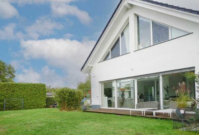 Freistehendes Einfamilienhaus teilmöbliert im PrenzlauerBerg zu vermieten