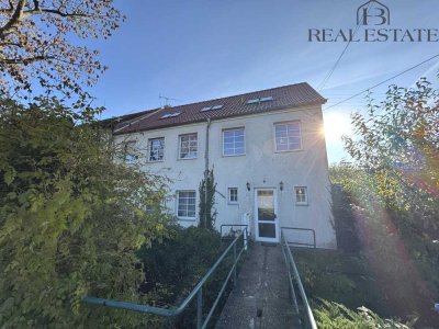 Ihr neues Zuhause: Gemütliche 2-Raum-Wohnung mit Balkon!