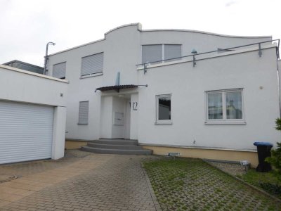 Geräumige zwei Zimmerwohnung in Herrenberg