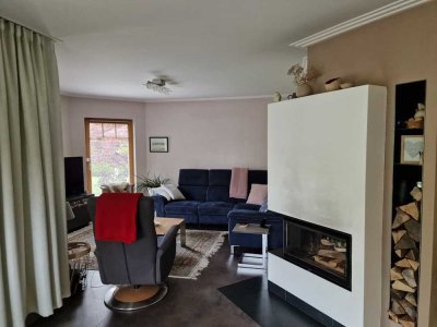 Attraktives Mehrfamilienhaus mit Kamin, Fußbodenheizung, Terrasse und moderner PV-Anlage