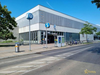 HERAUSRAGENDE LAGE VIS A VIS U1! TEILRENOVIERTES ECKHAUS. EIGENGRUND. SÜDLAGE. INKLUSIVE KELLER.