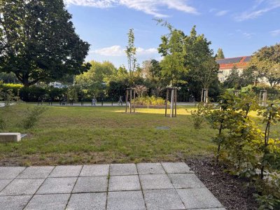 Einziehen & wohlfühlen: Möblierte 1-Zimmer-Wohnung mit Terrasse und Grünblick