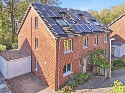 Energieeffizientes Einfamilienhaus mit Wintergarten und Blick in den Kottenforst