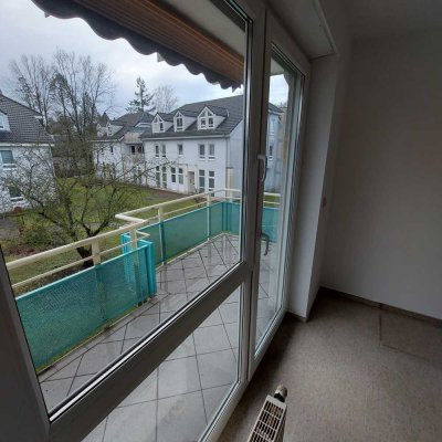 1-Raum-Wohnung mit Balkon im 1. OG in zentraler Lage in 15370 nahe S-Bahnhof Petershagen