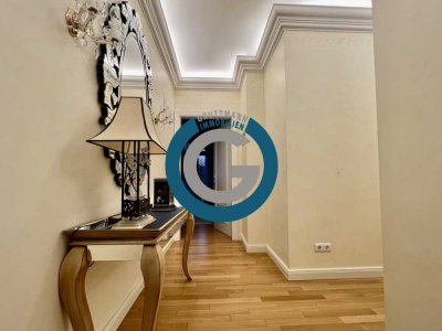 GROSSE TERRASSE & 2 BALKONE - KAMIN, OFFENE KÜCHE, PARKETT, U.V.M. - PRIVATE GARAGE & AUFZUG