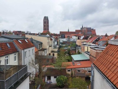 1-Raum-Whg+DG+EBK+Badewanne
