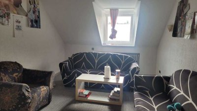 Dachgeschosswohnung (aktuell vermietet)